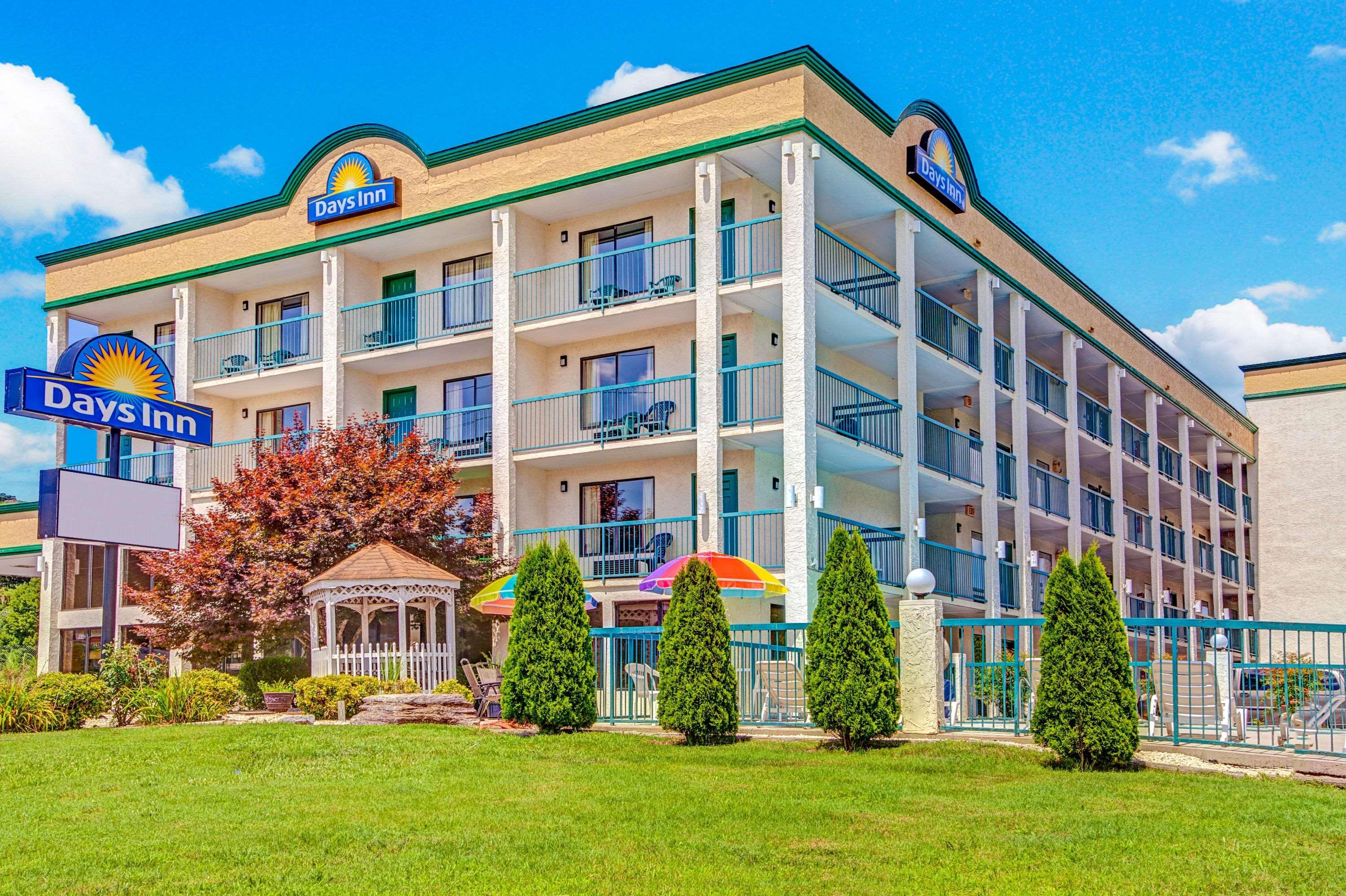 Days Inn By Wyndham Kodak/Sevierville Intrstate Smokeymntns Екстериор снимка